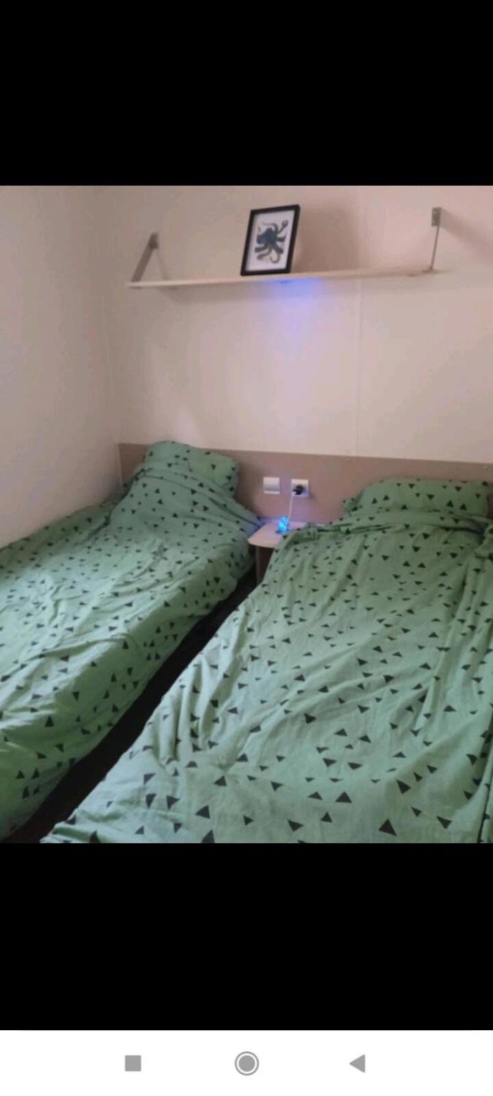 Le Kraken Hotell Aureilhan  Exteriör bild